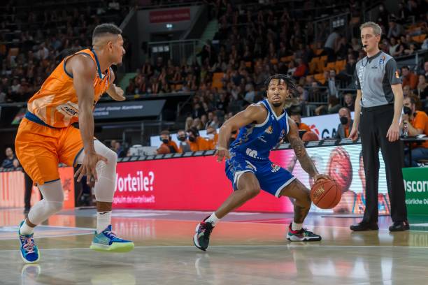 同样能窥见 同样能窥见